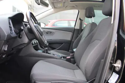 SEAT Leon ST 2018 - 12990 EUR, 200000 km - AUTO.MOTO.pt - 200000km - foto 19 de 34