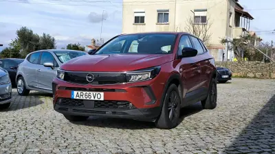 Opel Grandland 2022 - 22900 EUR, 49530 km - AUTO.MOTO.pt - 49530km - foto 4 de 10