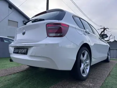 BMW 118 2013 - 13900 EUR, 160000 km - AUTO.MOTO.pt - 160000km - foto 12 de 61