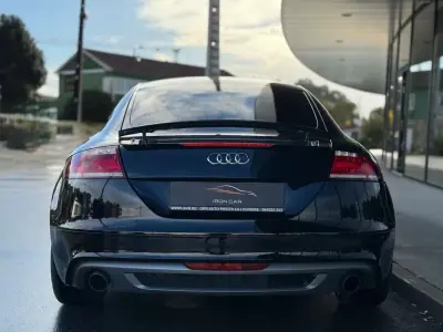 Audi TT Coupé 2012 - 17800 EUR, 185000 km - AUTO.MOTO.pt - 185000km - foto 9 de 25