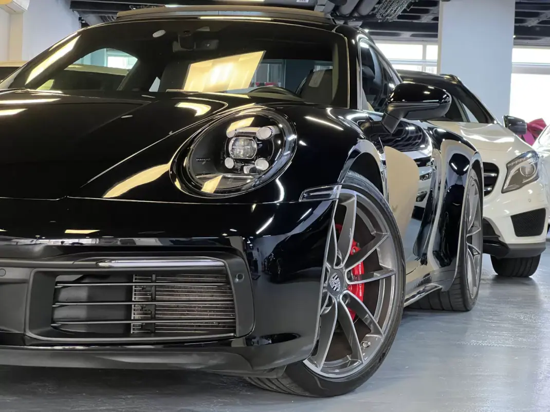 Porsche 992 2019 - 139990 EUR, 90000 km - AUTO.MOTO.pt - 90000km - foto 12 de 56