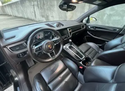 Porsche Macan 2014 - 38990 EUR, 170000 km - AUTO.MOTO.pt - 170000km - foto 8 de 8