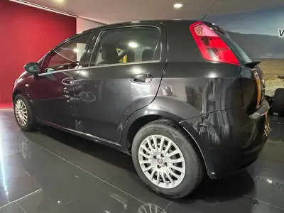 Fiat Punto 2011 - 5500 EUR, 188330 km - 188330km - foto 4 de 16