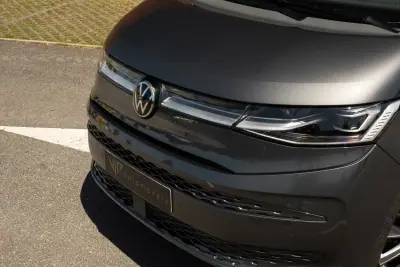 Volkswagen Multivan 2022 - 39990 EUR, 104500 km - AUTO.MOTO.pt - 104500km - foto 4 de 26