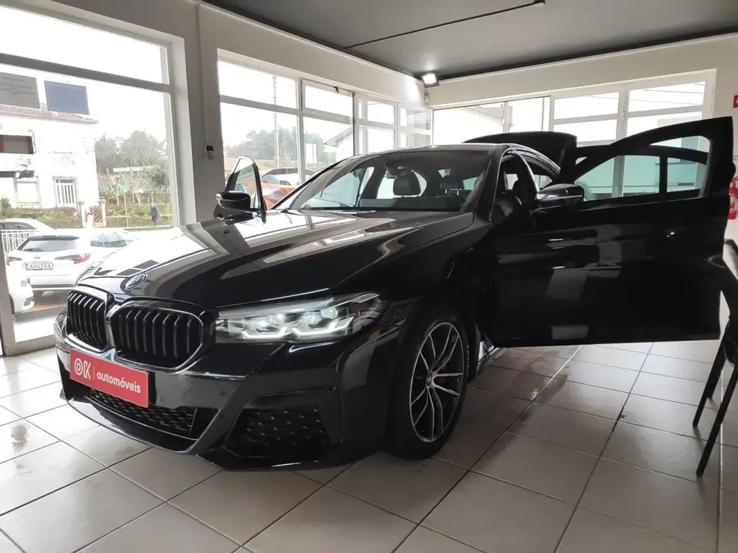 BMW 530e 2022 - 35650 EUR, 99990 km - AUTO.MOTO.pt - 99990km - foto 21 de 37