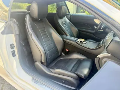 Mercedes-Benz E 220 2017 - 29890 EUR, 193800 km - AUTO.MOTO.pt - 193800km - foto 20 de 41