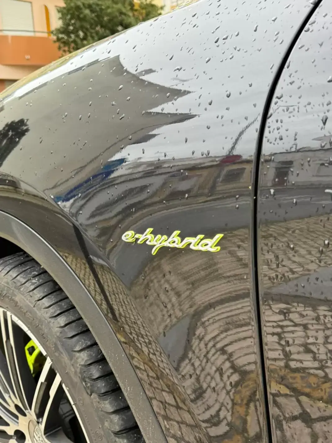 Porsche Cayenne 2011 - 42000 EUR, 162000 km - AUTO.MOTO.pt - 162000km - foto 10 de 18