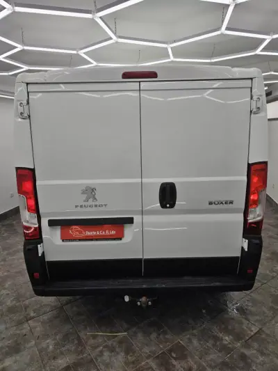 Peugeot BOXER 2.0 BlueHDi 435 L4H2 Premium 2017 - 15990 EUR, 168872 km - AUTO.MOTO.pt - 168872km - foto 21 de 30