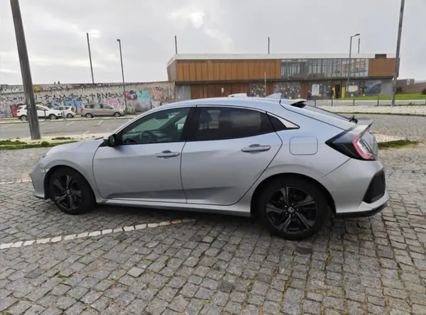 Honda Civic 1.0 i-VTEC Elegance CVT Navi 2018 Gasolina