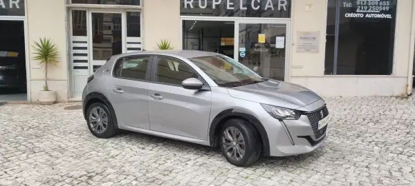 Peugeot e-208 2022 - 18800 EUR, 18060 km - 18060km - foto 4 de 20