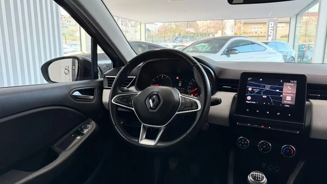 Renault Clio 2021 - 11490 EUR, 171078 km - AUTO.MOTO.pt - 171078km - foto 10 de 27