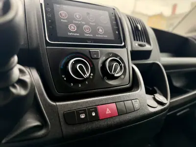 Opel 2023 - 28450 EUR, 75000 km - AUTO.MOTO.pt - 75000km - foto 17 de 20