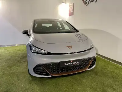 Cupra Born 2024 - 28450 EUR, 41000 km - AUTO.MOTO.pt - 41000km - foto 4 de 31