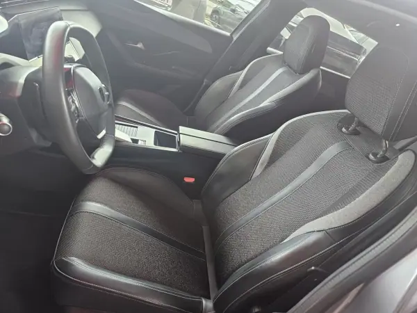 Peugeot 308 SW 2024 - 19999 EUR, 54000 km - AUTO.MOTO.pt - 54000km - foto 8 de 20