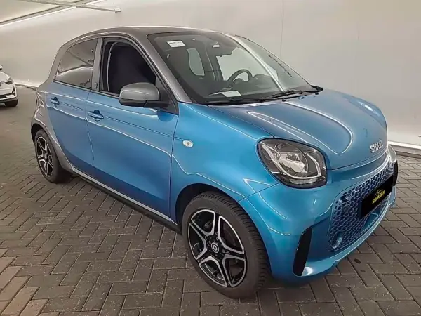 Smart ForFour 2021 - 11900 EUR, 64913 km - 64913km - foto 2 de 12