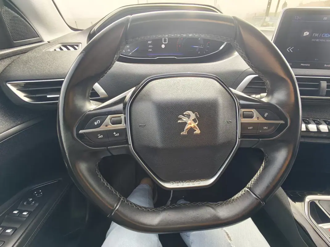 Peugeot 3008 2020 - 19900 EUR, 98000 km - AUTO.MOTO.pt - 98000km - foto 28 de 28