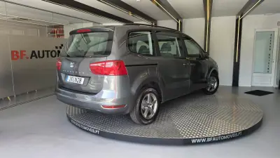 SEAT Alhambra 2011 - 11750 EUR, 235491 km - 235491km - foto 18 de 54