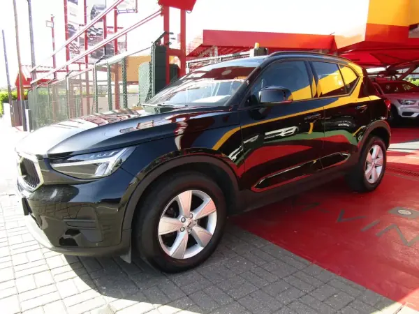 Volvo XC 40 1.5 T2 Momentum 2022 Gasolina