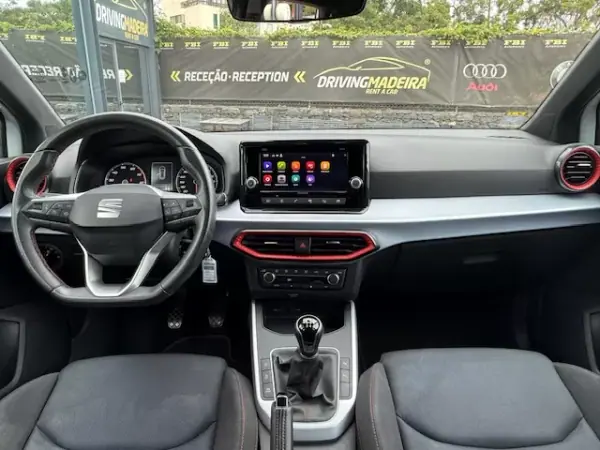 SEAT Arona 2022 - 18900 EUR, 65438 km - AUTO.MOTO.pt - 65438km - foto 10 de 12
