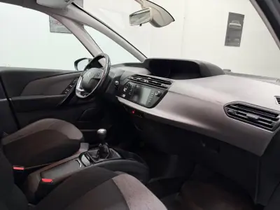 Citroën C4 Grand Picasso 2017 — foto 5 de 27