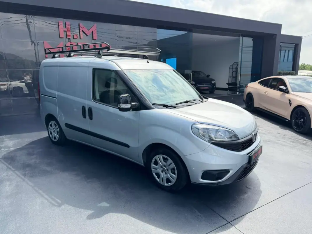 Fiat DOBLO CARGO 1.3 MULTIJET EASY 2017 - 6900 EUR, 204000 km - AUTO.MOTO.pt - 204000km - foto 2 de 5