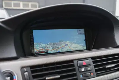 BMW 320 2016 - 18900 EUR, 230000 km - AUTO.MOTO.pt - 230000km - foto 21 de 28