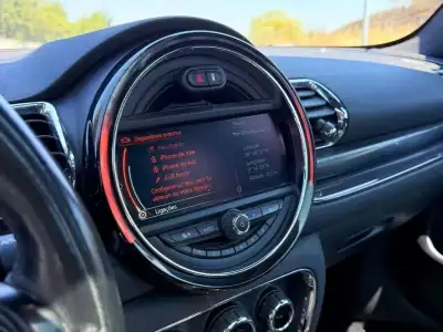 MINI Clubman 2015 - 15490 EUR, 143000 km - AUTO.MOTO.pt - 143000km - foto 15 de 29