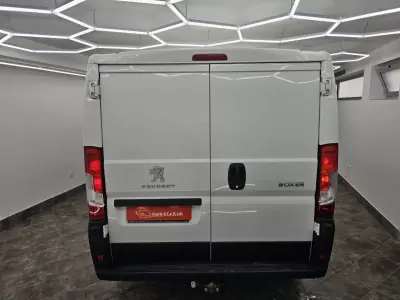 Peugeot BOXER 2.0 BlueHDi 435 L4H2 Premium 2017 - 15990 EUR, 168872 km - AUTO.MOTO.pt - 168872km - foto 6 de 30