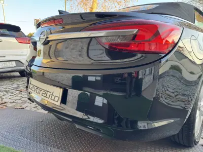 Opel Cascada 2018 - 16900 EUR, 128000 km - AUTO.MOTO.pt - 128000km - foto 25 de 43