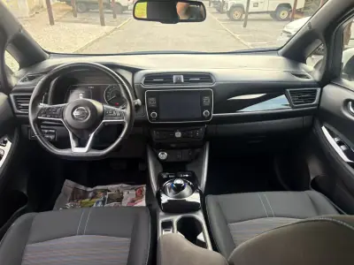 Nissan Leaf 2022 - 16500 EUR, 25113 km - AUTO.MOTO.pt - 25113km - foto 9 de 11