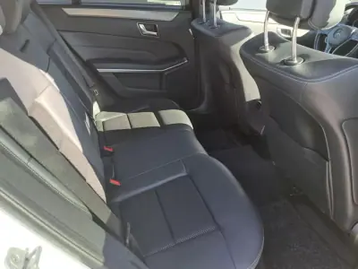 Mercedes-Benz E 220 2014 - 18900 EUR, 213445 km - AUTO.MOTO.pt - 213445km - foto 24 de 46