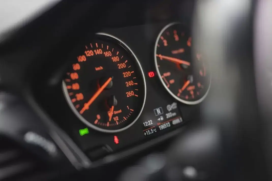 BMW 216 Active Tourer 2015 - 12750 EUR, 196513 km - AUTO.MOTO.pt - 196513km - foto 6 de 43