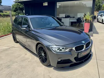 BMW 320 2013 - 16999 EUR, 170000 km - AUTO.MOTO.pt - 170000km - foto 12 de 24