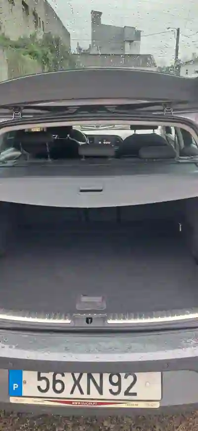 SEAT Leon ST 2015 - 7250 EUR, 220000 km - AUTO.MOTO.pt - 220000km - foto 10 de 15