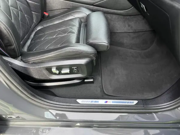 BMW X6 2024 - 109900 EUR, 50000 km - AUTO.MOTO.pt - 50000km - foto 61 de 68