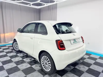 Fiat 500e 2023 - 12999 EUR, 26000 km - AUTO.MOTO.pt - 26000km - foto 5 de 21