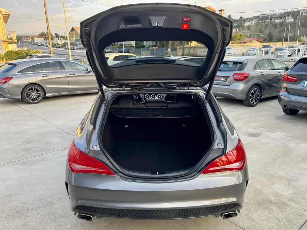 Mercedes-Benz CLA 200 2016 - 20999 EUR, 180000 km - AUTO.MOTO.pt - 180000km - foto 25 de 27