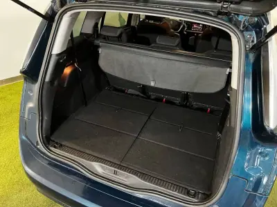 Citroën Grand C4 Spacetourer 2020 - 15900 EUR, 152000 km - AUTO.MOTO.pt - 152000km - foto 26 de 27