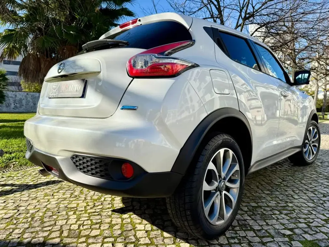 Nissan Juke 2014 - 9990 EUR, 165850 km - AUTO.MOTO.pt - 165850km - foto 24 de 40