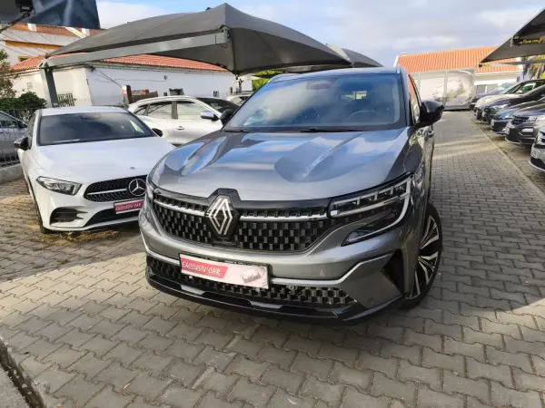 Renault Austral 2023 - 33900 EUR, 46000 km - AUTO.MOTO.pt - 46000km - foto 3 de 17