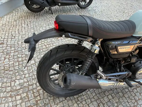 Honda GB 2025 - 4350 EUR, 693 km - AUTO.MOTO.pt - 693km - foto 5 de 12