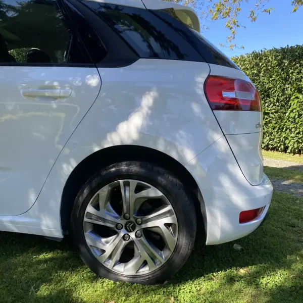 Citroën C4 Picasso 2016 - 13990 EUR, 168400 km - AUTO.MOTO.pt - 168400km - foto 7 de 28