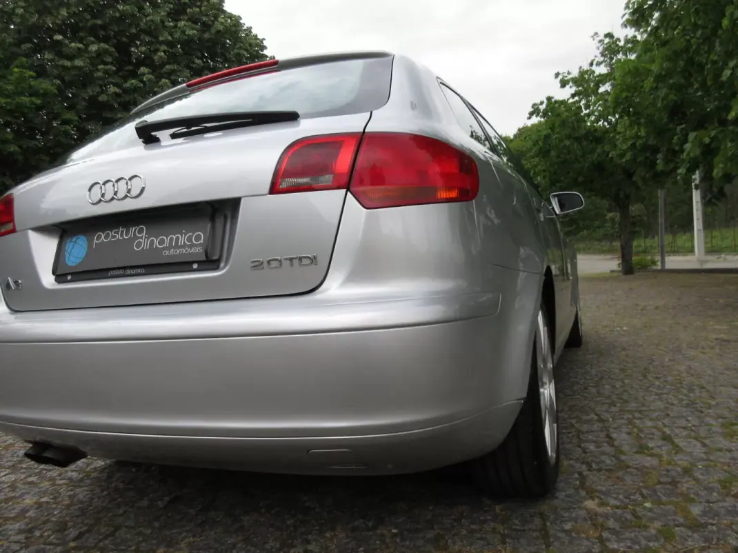 Audi A3 Sportback 2005 - 6990 EUR, 330000 km - AUTO.MOTO.pt - 330000km - foto 15 de 31