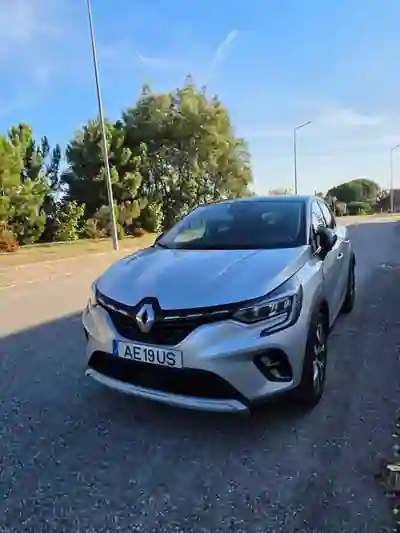 Renault Captur 2021 - 14500 EUR, 138000 km - 138000km - foto 3 de 10
