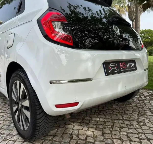 Renault Twingo 2021 - 9390 EUR, 158900 km - AUTO.MOTO.pt - 158900km - foto 28 de 33