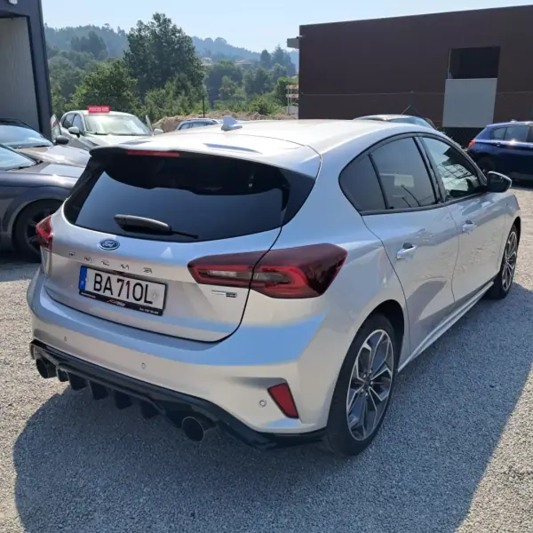 Ford Focus 2023 - 16350 EUR, 66000 km - 66000km - foto 6 de 15