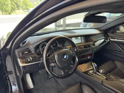 BMW M550d 2013 - 27950 EUR, 124744 km - AUTO.MOTO.pt - 124744km - foto 18 de 53