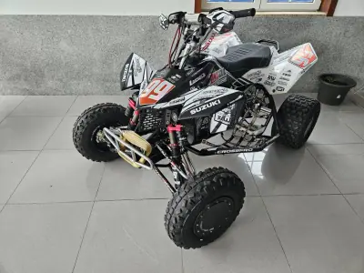 Suzuki 2008 - 12350 EUR, 10 km - AUTO.MOTO.pt - 10km - foto 2 de 8