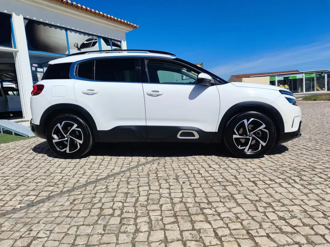 Citroën C5 Aircross 2019 - 15490 EUR, 147000 km - 147000km - foto 4 de 27