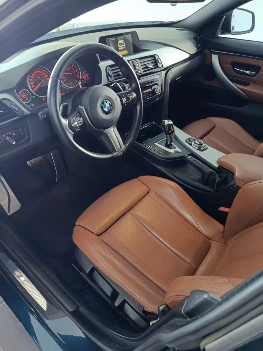 BMW 420 Gran Coupé 2015 - 23600 EUR, 149000 km - 149000km - foto 26 de 30